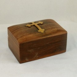 Coffret en bois avec croix dorée petite taille