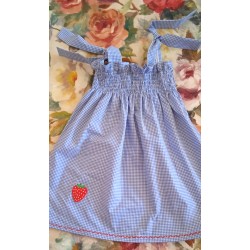 Robe smockée fraise 4 ans